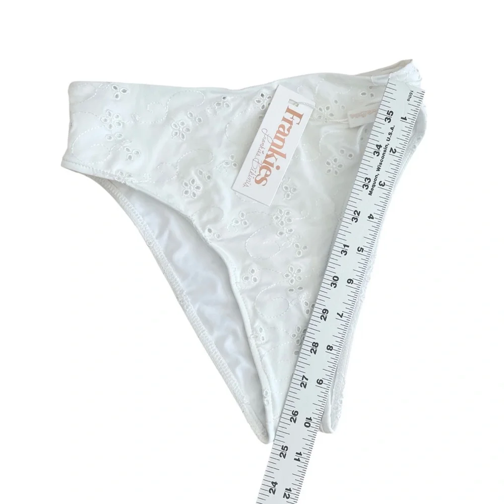 FRANKIE’S BIKINIS Jasper Eyelet White Swim Bottom - New With Tags, Extra…